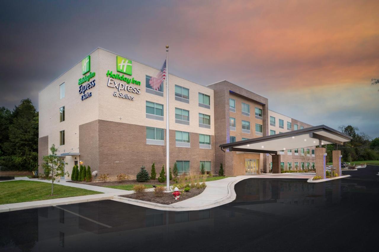 Holiday Inn Express - Brevard By Ihg Esterno foto