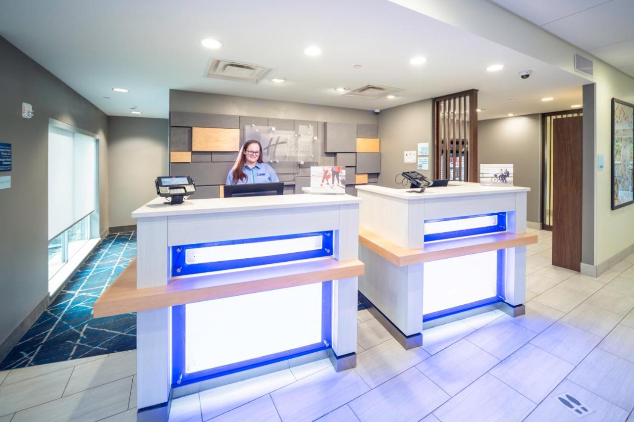 Holiday Inn Express - Brevard By Ihg Esterno foto